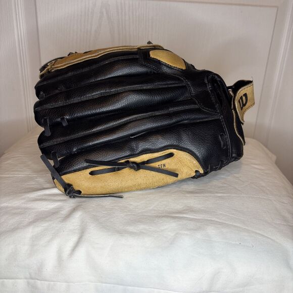 WILSON A360 Softball Glove Large RHT 14"  AGenuine Leather Split Hinge - Picture 2 of 9